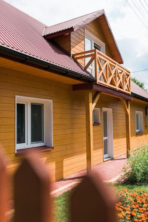 Zamsowka Villa Guciow Екстериор снимка